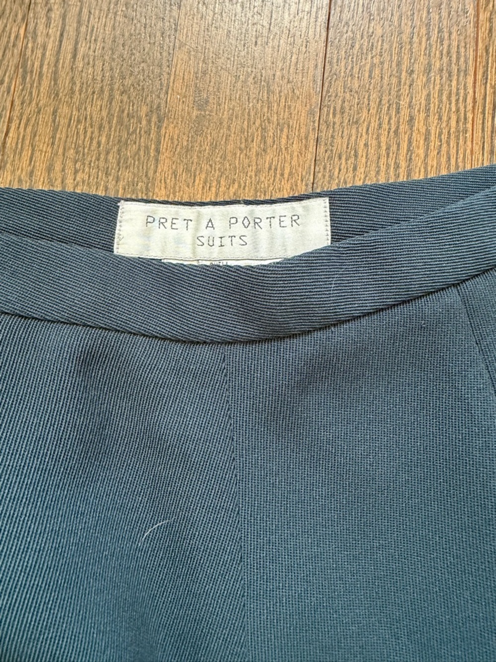 Vintage Women's Navy Tailored Ankle-Length Trousers - Picture 3 of 8